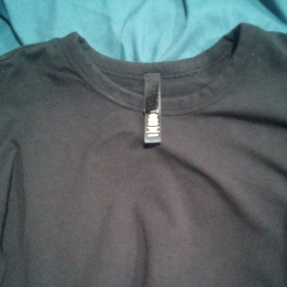 SKIMS Men's Black Sweatshirt